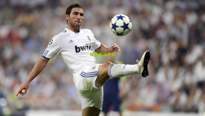 【体育投注平台】阿莱格里忆往昔，范博梅尔与卡萨诺曾是关键拼图，但强调现有阵容足以争冠