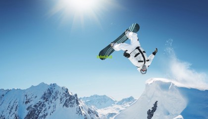 1xbet下载_伦敦德比鏖战夜！绝杀与红牌改写命运，蓝军笑傲斯坦福桥