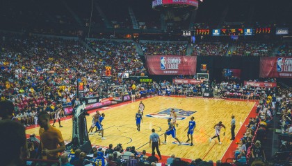 1xbet_英格尔斯1年1400万续约爵士，盐湖城是我家，留下是无需犹豫的决定