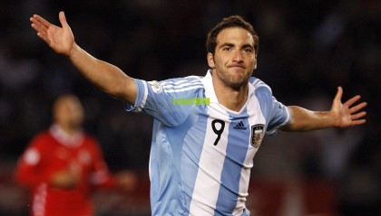 体育投注平台_国安新赛季战略解析，从争冠热门到冠军之师的蜕变之路