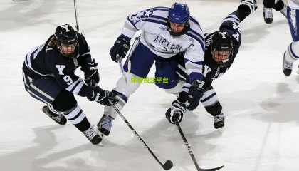 1xbet官网_葡萄牙铁卫佩佩迎40岁生日，足坛常青树的传奇生涯与不朽精神